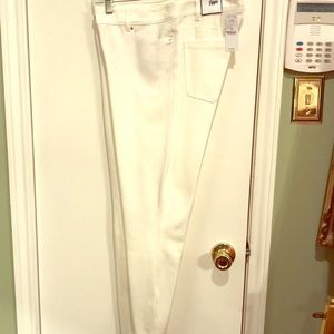 White House black market pointe skinny pants